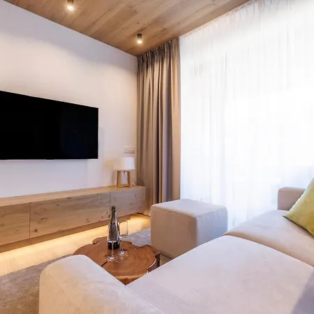 Vista Apartment *